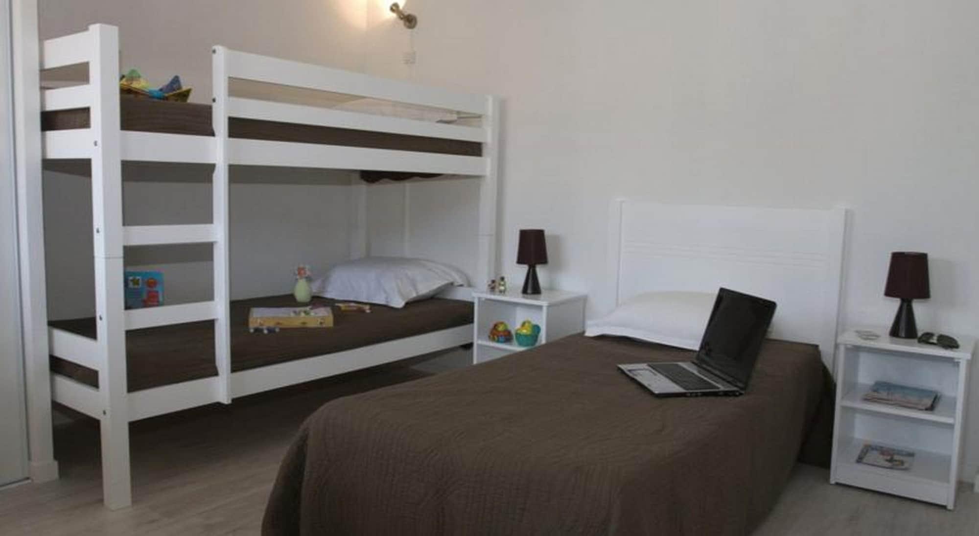 Hotel Adonis - Les Isles De Sola 3*