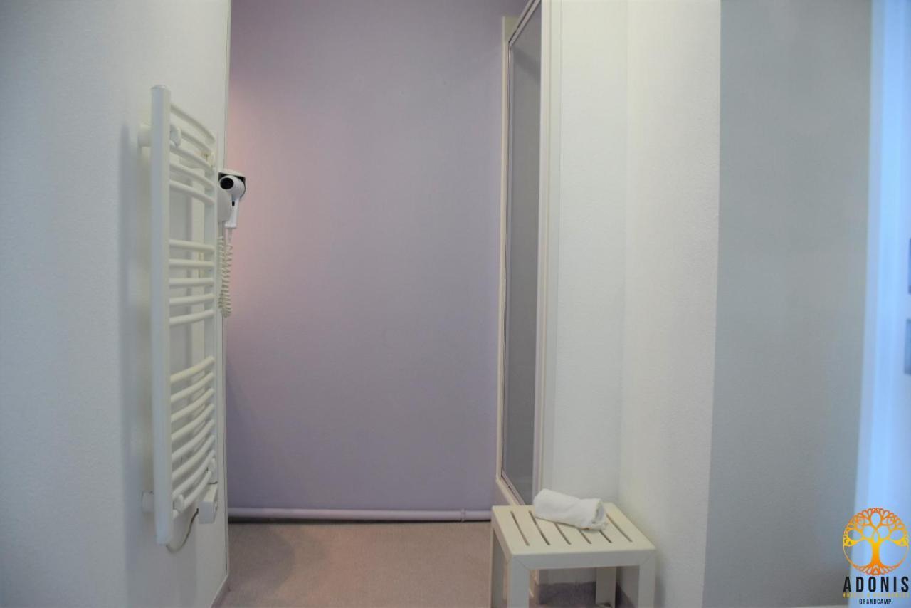 Hotel Adonis - Les Isles De Sola 3*
